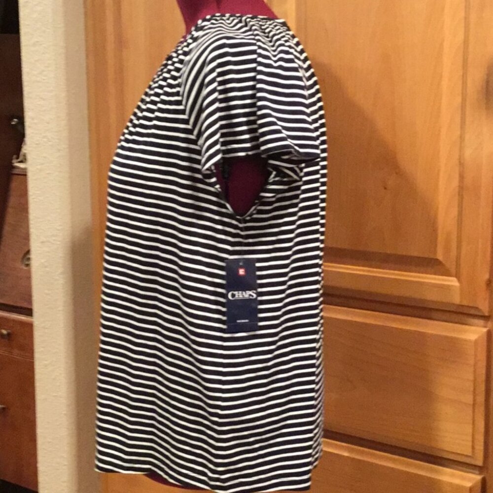 NWT  striped top with flutter sleeve - Picture 3 of 3